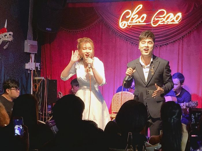Thu Thuỷ trông tiều tụy sau scandal của chồng mới và con riêng