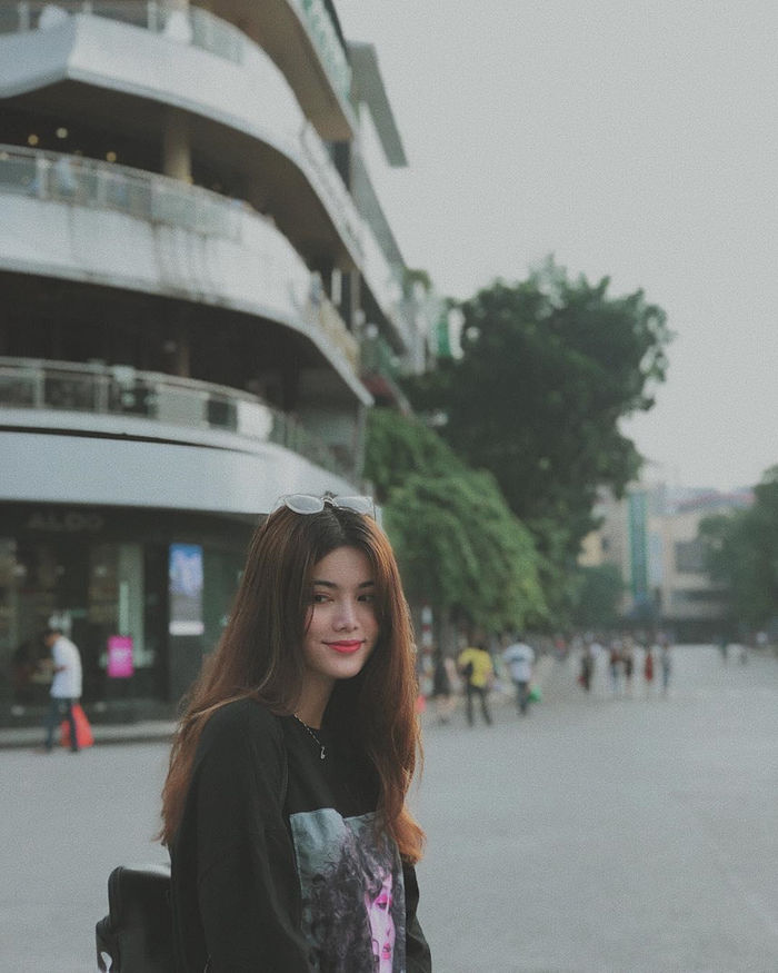 Tọa độ sống ảo siêu chất ở Hà Nội nhất là con hẻm sống ảo cực chill'