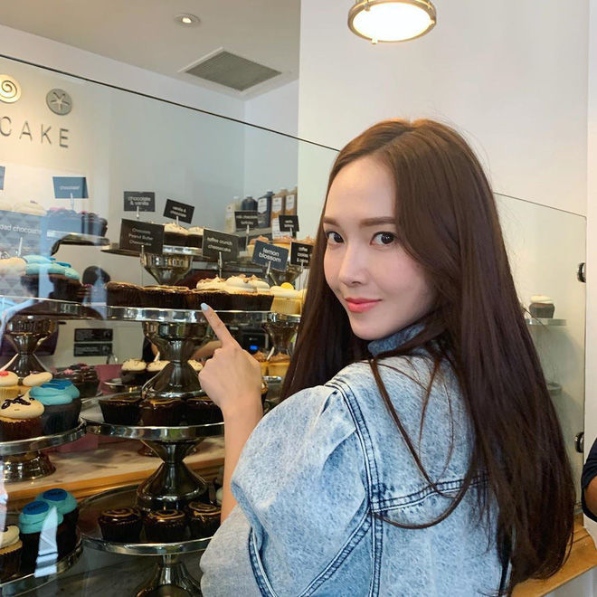 U30 nhưng vẫn đẹp tựa “nữ thần”: Jessica Jung luôn kiểm soát chế độ ăn