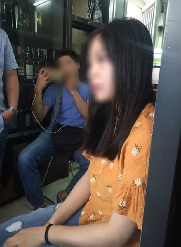 Võ sư tung cước đấm đá dã man vợ đang bế con gây phẫn nộ