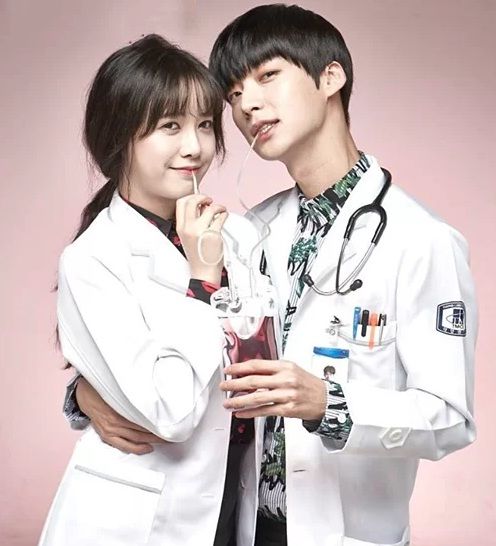 Yêu vội vàng, hay khoe mẽ, loạt lý do khiến hôn nhân Goo Hye Sun