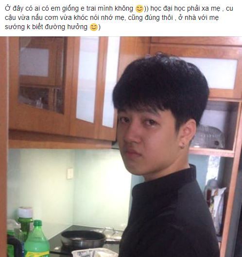 Cậu sinh viên vừa nấu cơm vừa khóc nhớ mẹ