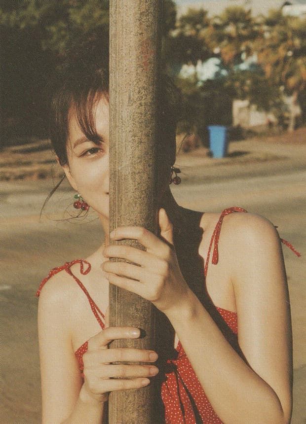 Black Pink khoe vẻ mong manh tựa 4 nữ thần trong photobook ở Hawaii