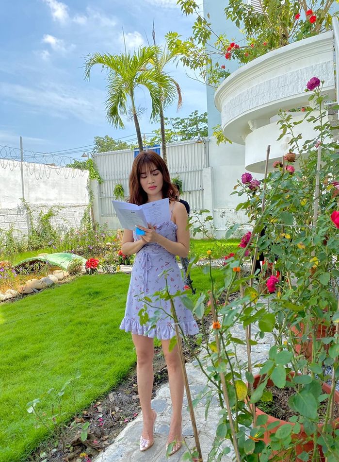 Sĩ Thanh đăng ảnh nói mình giống Song Hye Kyo phiên bản Việt