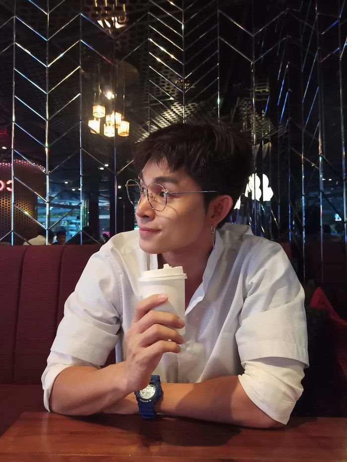 Ảnh hot sao Việt: Ninh Dương Lan Ngọc bị nghiệp quật