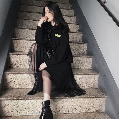 Bạn gái Đoàn Văn Hậu ưa chuộng phong cách sexy, hack chiều cao cực đỉn