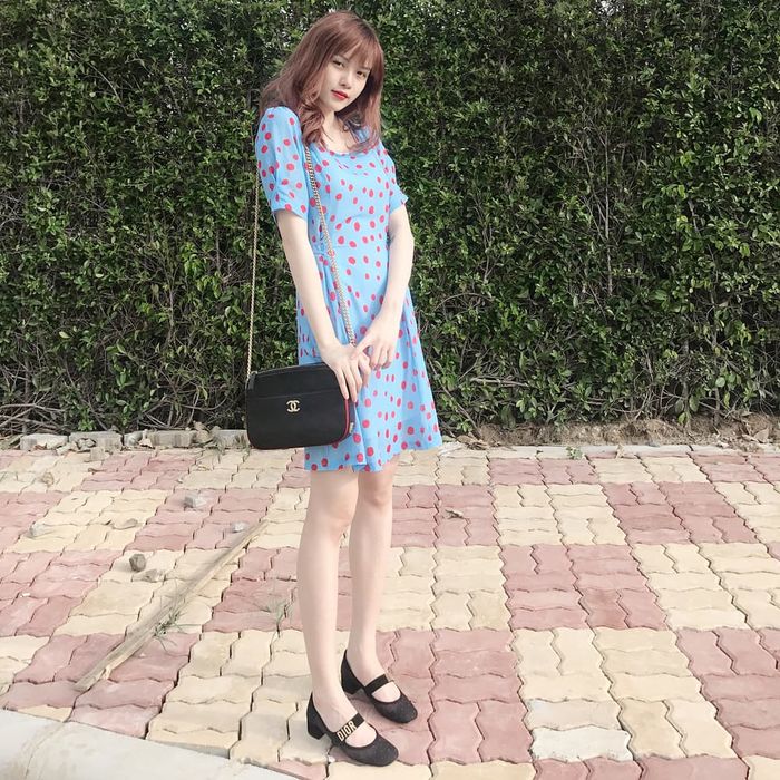 Cắt lại set đồ hiệu Thiều Bảo Trâm được khen vừa độc đáo vừa tiết kiệm