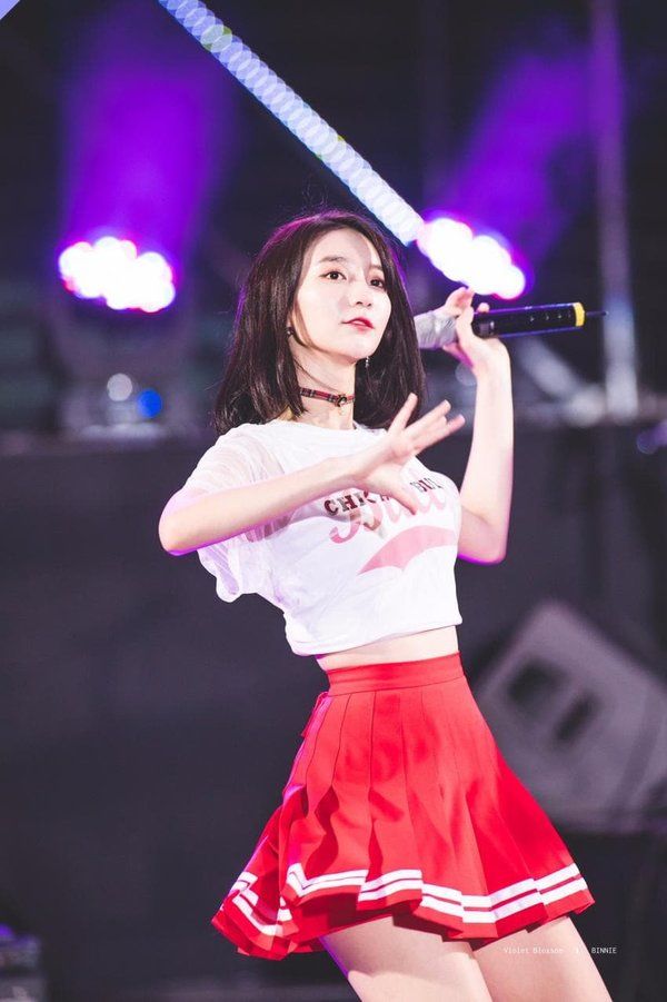 Học ngay thực đơn “ép xác” của nữ idol Binnie: Chỉ ăn 1 miếng ức gà và