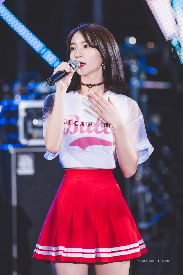 Học ngay thực đơn “ép xác” của nữ idol Binnie: Chỉ ăn 1 miếng ức gà và