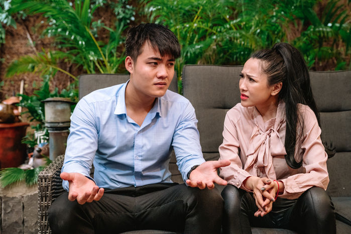 Chồng sắp cưới bắt phải đem vàng cưới cho mẹ chồng giữ