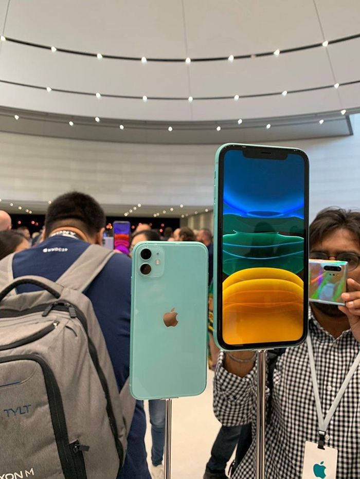 Công bố hình ảnh thật của iPhone 11 với hệ màu đa sắc siêu đỉnh