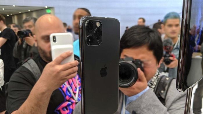 Công bố hình ảnh thật của iPhone 11 với hệ màu đa sắc siêu đỉnh