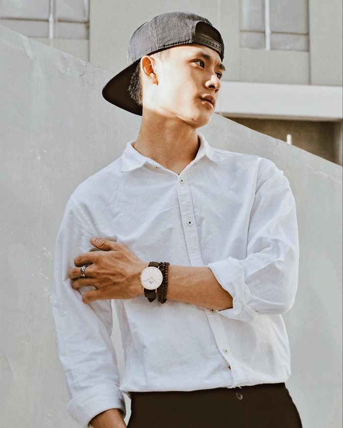 Đàn ông khôn ngoan ca ngợi vợ, đàn ông nông cạn nói xấu vợ