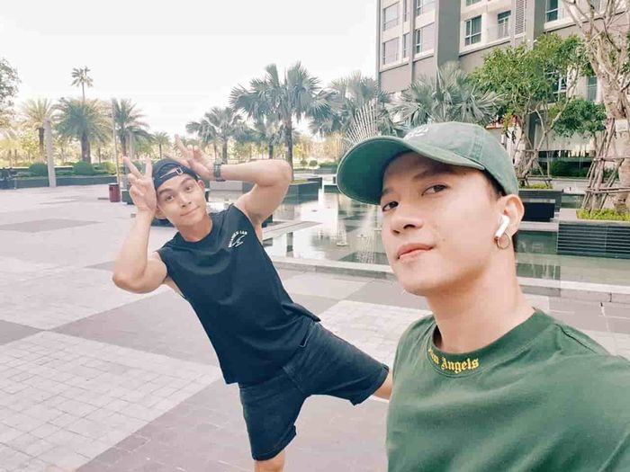 Diệu Nhi - Anh Tú bị soi diện đồ đôi, vợ Đan Trường lái siêu xe 20 tỷ