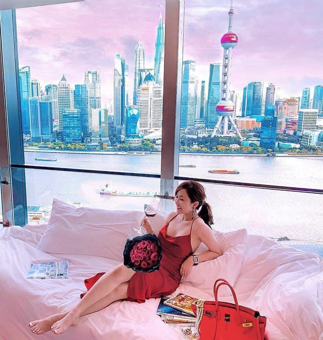 Đọ độ sang chảnh của 4 cô vợ đại gia qua loạt ảnh check in du lịch