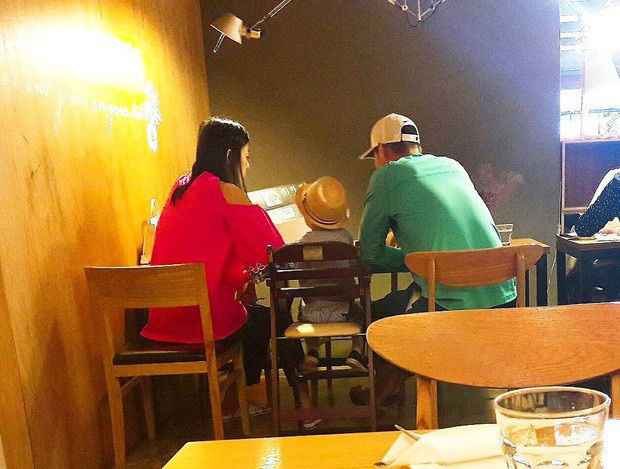 Đối lập chuyện nuôi con sao Kbiz: Người chăm khoe con, người giấu kín