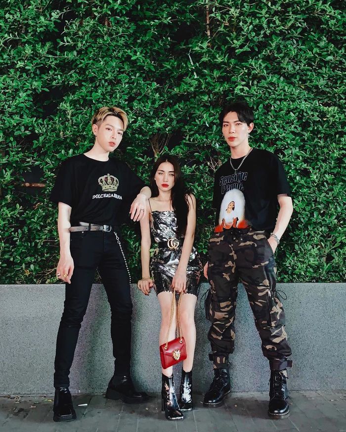 Đức Phúc cùng Erik thành công, CĐM: Vậy Hòa Minzy đang ở đâu?