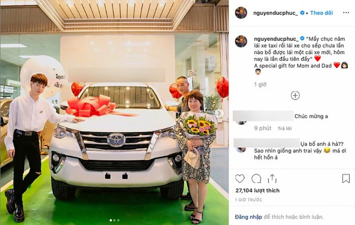 Chưa đầy 1 năm, Đức Phúc tiếp tục tậu xế sang tặng bố mẹ