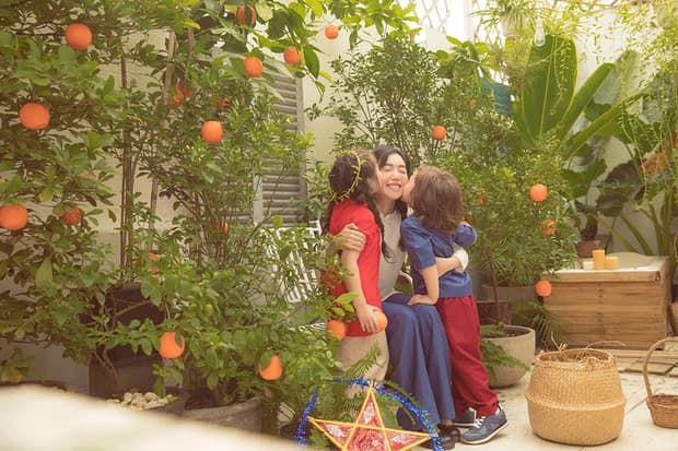 Elly Trần và 2 thiên thần nhỏ chào đón mùa Trung Thu thứ 5 bên nhau