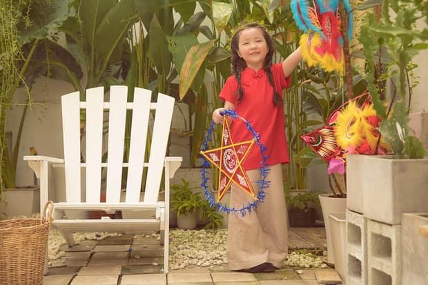Elly Trần và 2 thiên thần nhỏ chào đón mùa Trung Thu thứ 5 bên nhau