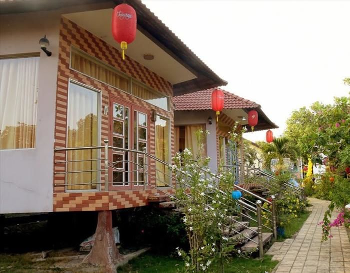 Hậu ly hôn, MC Thanh Bạch hạnh phúc viên mãn bên bà trùm Thuý Nga
