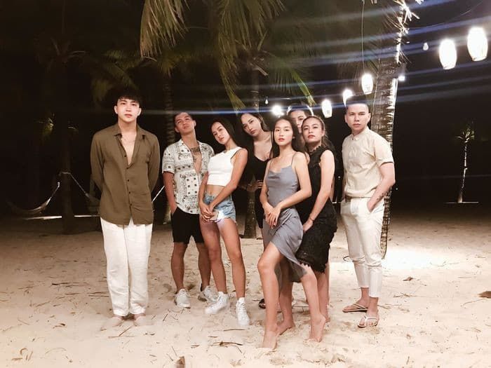Hoàng Thùy Linh đáp trả không hiểu sao lại có cái tin đồn yêu Gil Lê