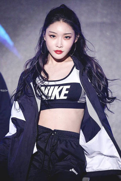 Học 6 nữ idol Hàn này cách ghi điểm nhờ phong cách sporty chic