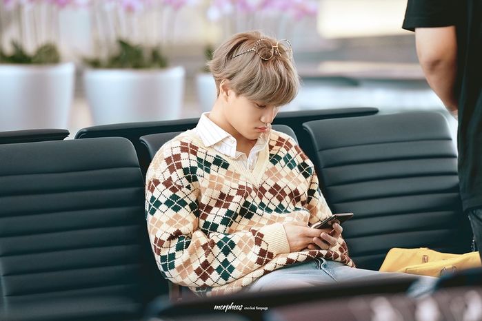 Ảnh hot sao Hàn 9/9: BTS xác lập kỷ lục Guinness, Nayeon trông đầy đặn