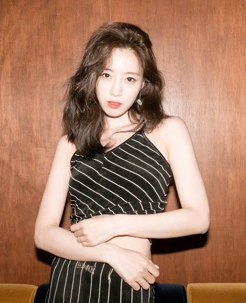 Ảnh hot sao Hàn 9/9: BTS xác lập kỷ lục Guinness, Nayeon trông đầy đặn