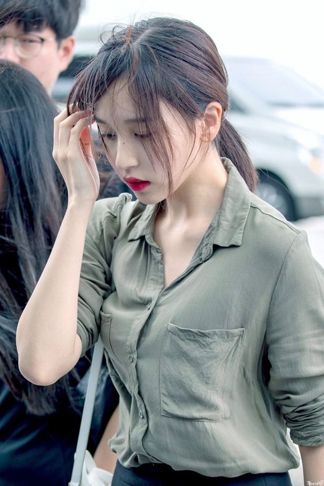 Ảnh hot sao Hàn 11/9: Mina sẽ comeback cùng nhóm, Jisoo đầy nổi loạn