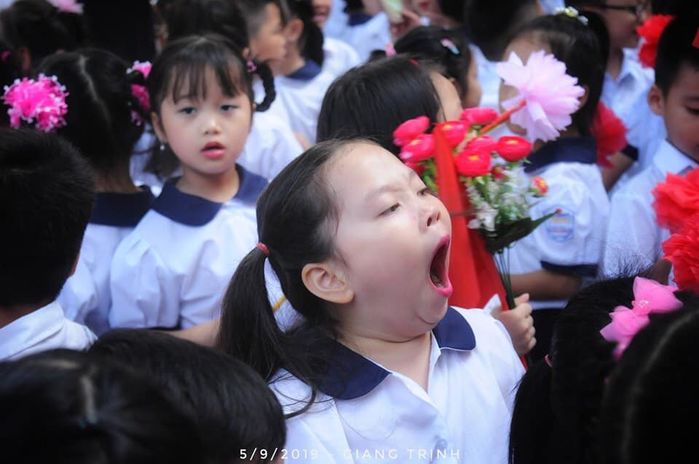Muôn vàn cảm xúc trong ngày khai giảng
