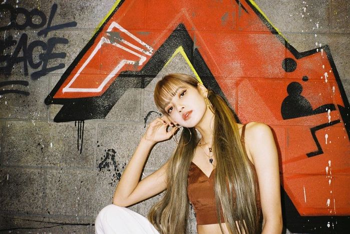 Lisa, Jisoo cùng chiếm giữ 2 vị trí đầu top 100 sao nữ đẹp nhất