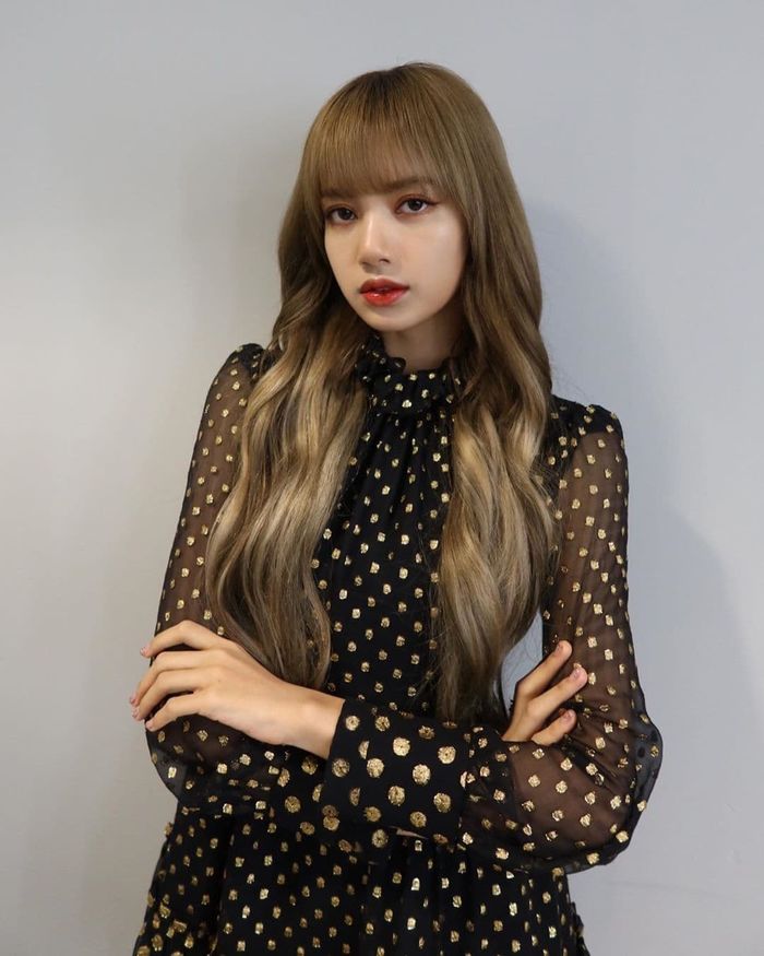 Lisa, Jisoo cùng chiếm giữ 2 vị trí đầu top 100 sao nữ đẹp nhất