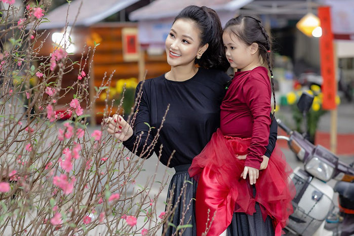 Maya tiết lộ cuộc sống cô đơn, một mình xoay sở tất cả khi ở bên Mỹ