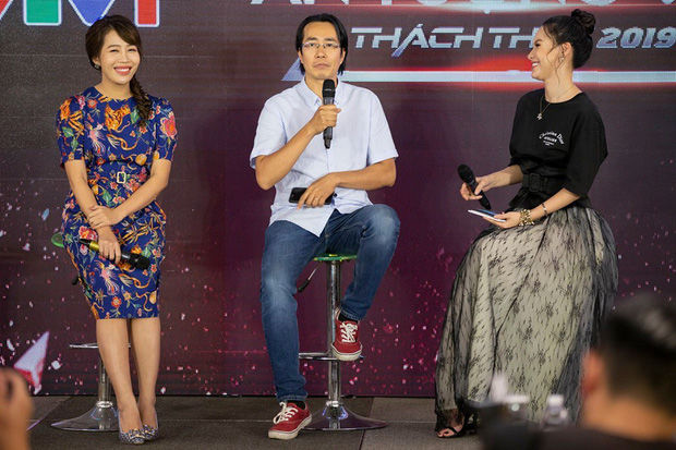MC Minh Hà né mặt Thu Quỳnh khi cùng tham gia một sự kiện