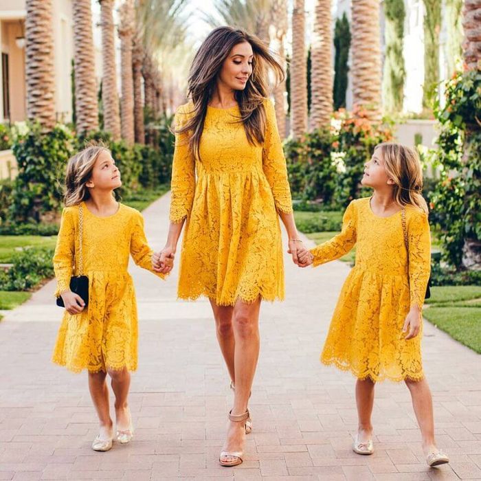 Mới lên 9 cặp sinh đôi đẹp nhất thế giới nổi đình đám, kiếm triệu đô