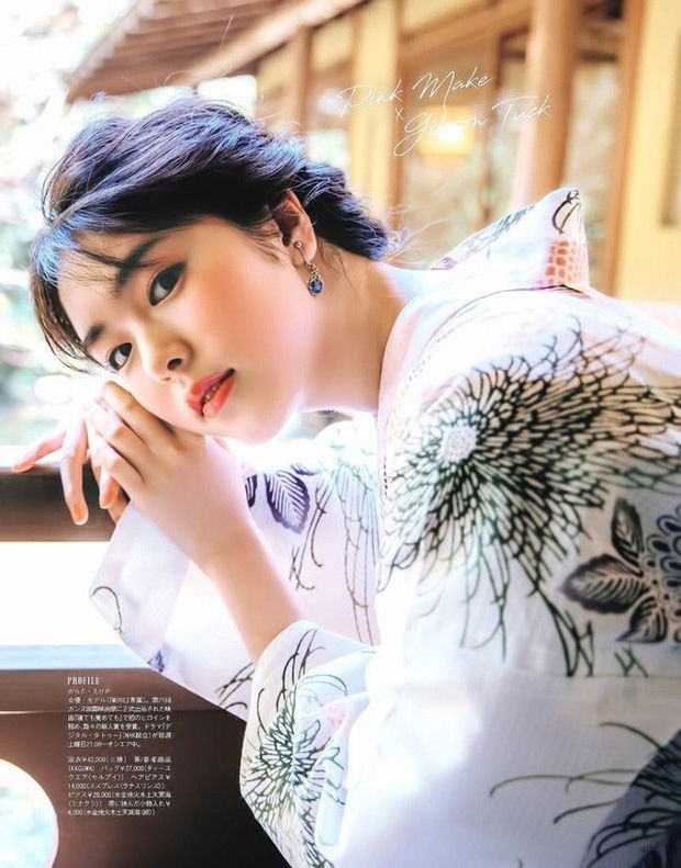 Mỹ nhân lấn át Song Joong Ki trên naver hoá ra là ngọc nữ màn ảnh Jbiz