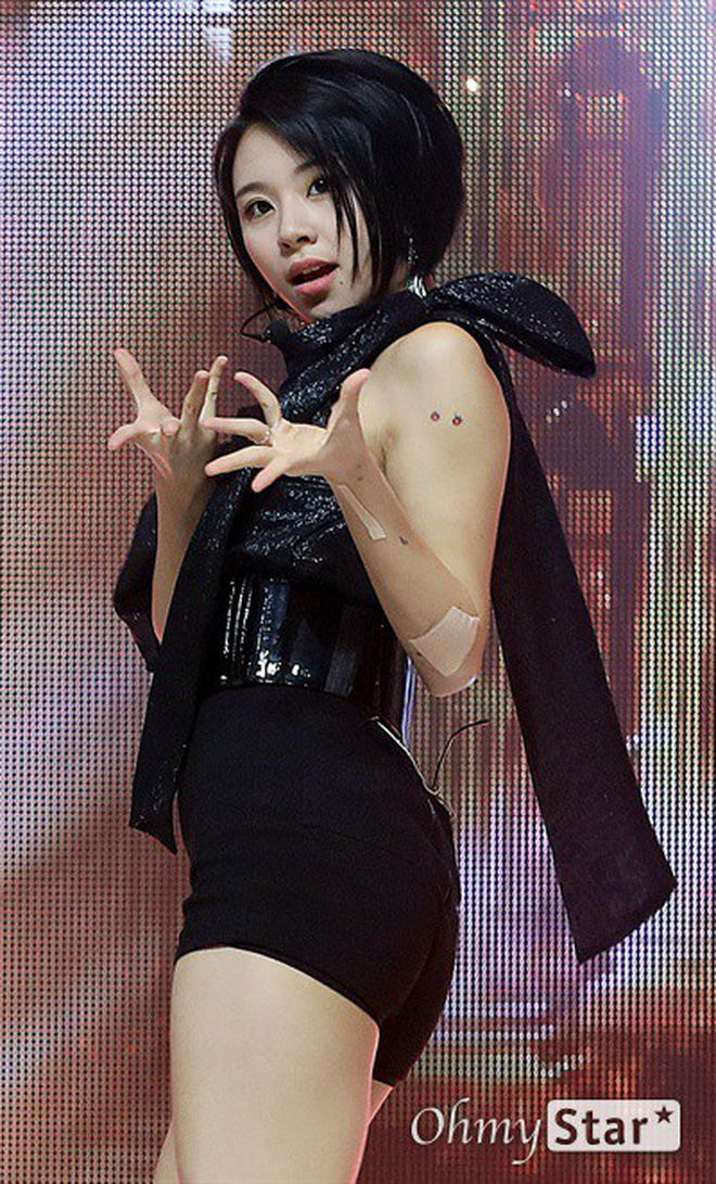 Mỹ nhân TWICE lột xác sexy khoe body gợi cảm ngày comeback