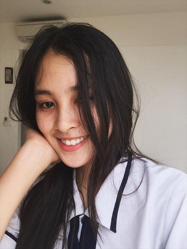 Ảnh ngố tàu dàn Hoa hậu Việt thời đi học: Đỗ Mỹ Linh dễ thương, Phạm