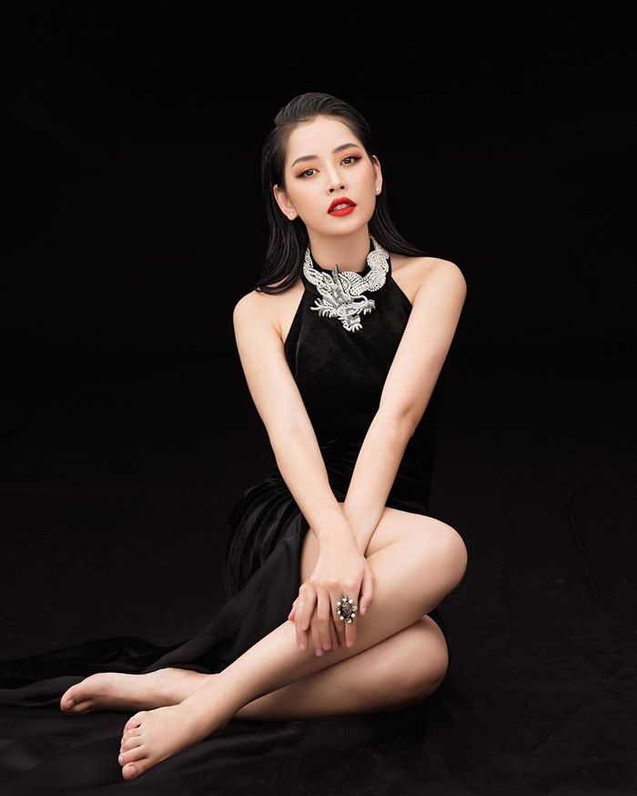 Ngọc Trinh nhận nút vàng Youtube, Đen Vâu thị phạm cách chăn nuôi lợn