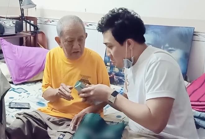 Ngọc Trinh nhận nút vàng Youtube, Đen Vâu thị phạm cách chăn nuôi lợn