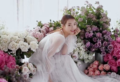 Nhá hàng clip hậu trường Nhã Phương gây sốt vì nhan sắc gái một con