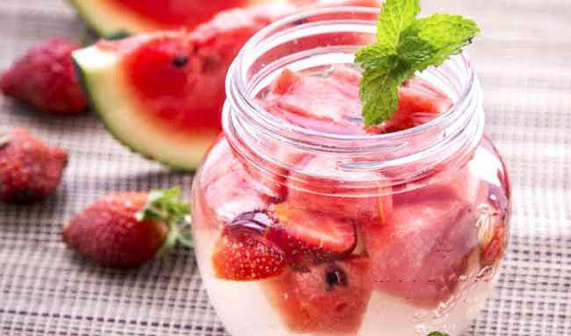 Detox, đốt mỡ hiệu quả bằng nguyên liệu sẵn có như dưa leo, chanh