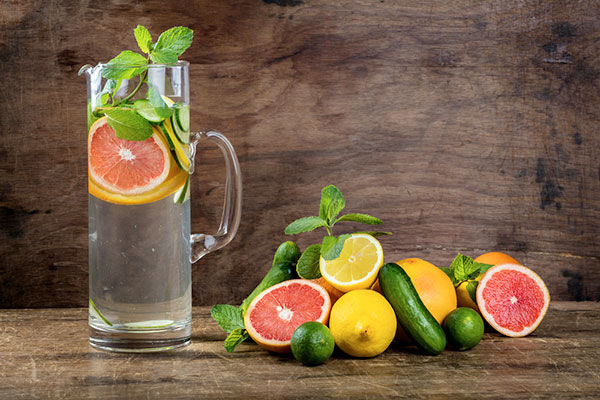 Detox, đốt mỡ hiệu quả bằng nguyên liệu sẵn có như dưa leo, chanh