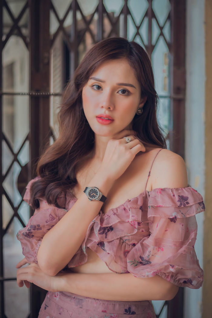Phụ nữ lấy chồng sớm là 1 sai lầm, cứ chơi đi rồi mọi chuyện cũng tới!