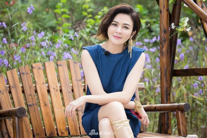 Quan Chi Lâm và các mỹ nữ là báu vật nhan sắc của showbiz Hong Kong
