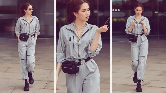 Sau BST giày cao gót bạc tỷ, Ngọc Trinh khoe cả trăm đôi sneakers