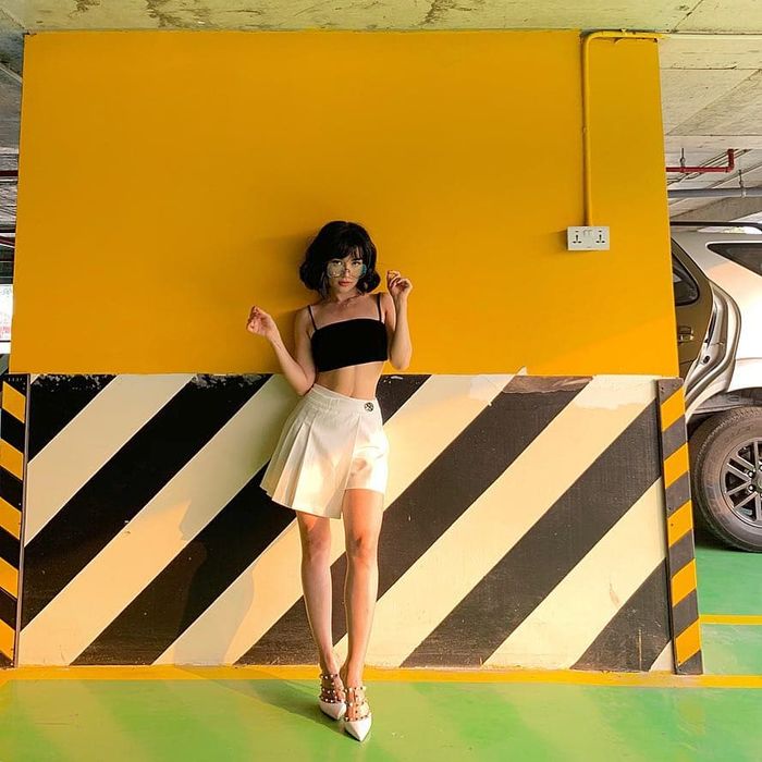 Sĩ Thanh dù bé hạt tiêu nhưng rất chuộng phong cách sexy, gợi cảm