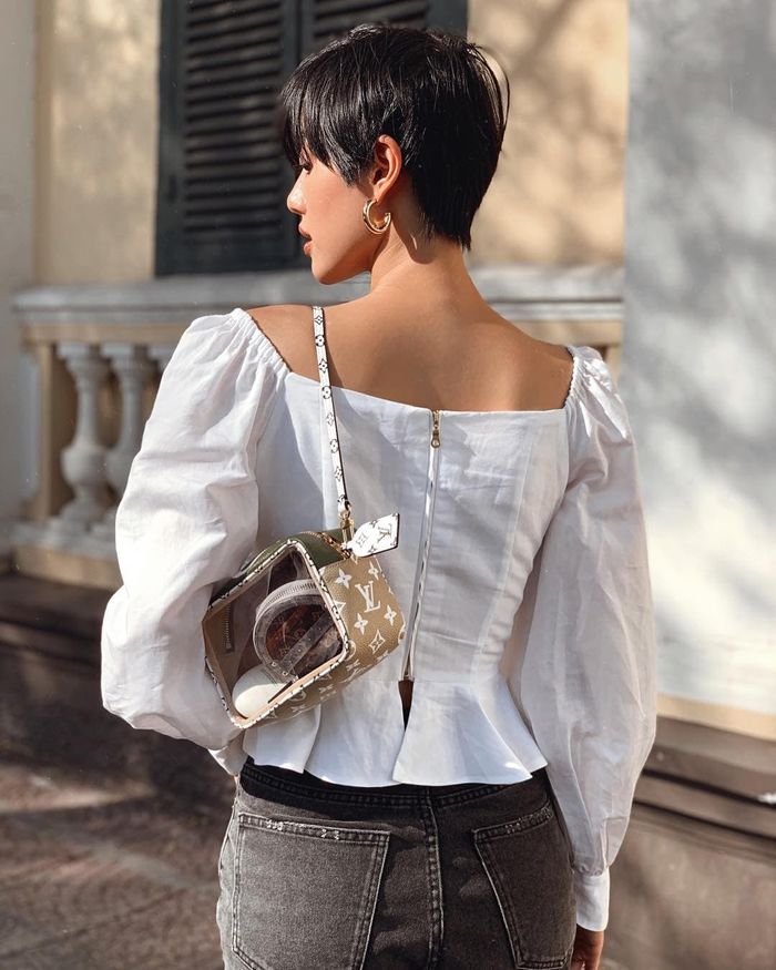 Trầm trồ trước bộ sưu tập túi hiệu siêu to khổng lồ của Khánh Linh