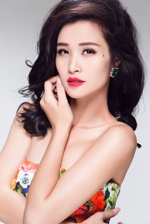 Soi nốt ruồi “biết nói” sao Vbiz: Hồ Ngọc Hà, Đông Nhi quá đặc biệt